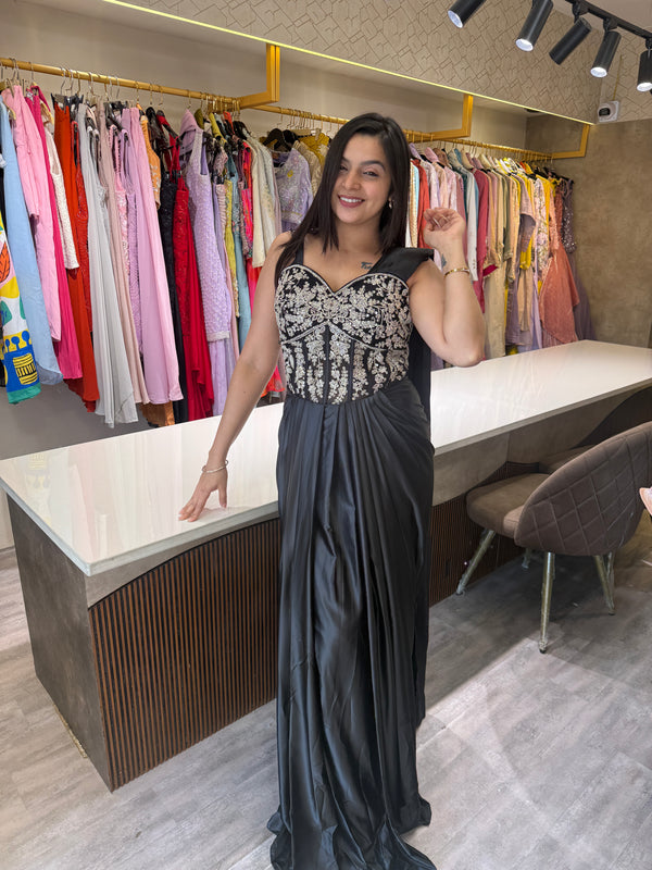 Black Gown DRape